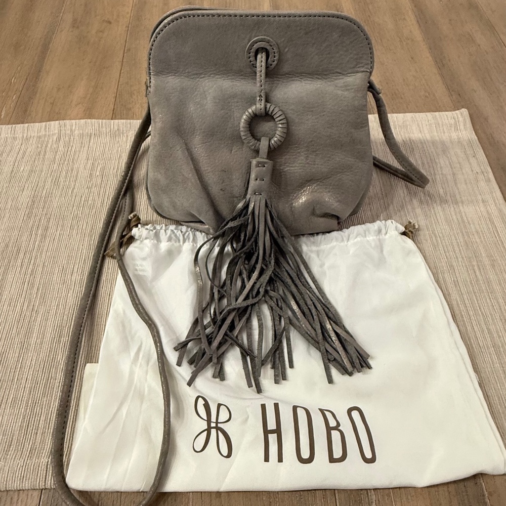 HOBO Birdie ~ Granite Gold